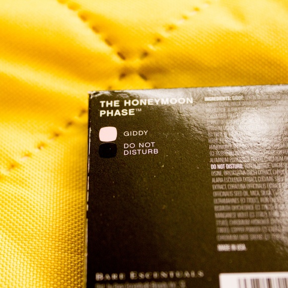 Ready 2.0 Eyeshadow The Honeymoon Phase - Picture 3 of 3